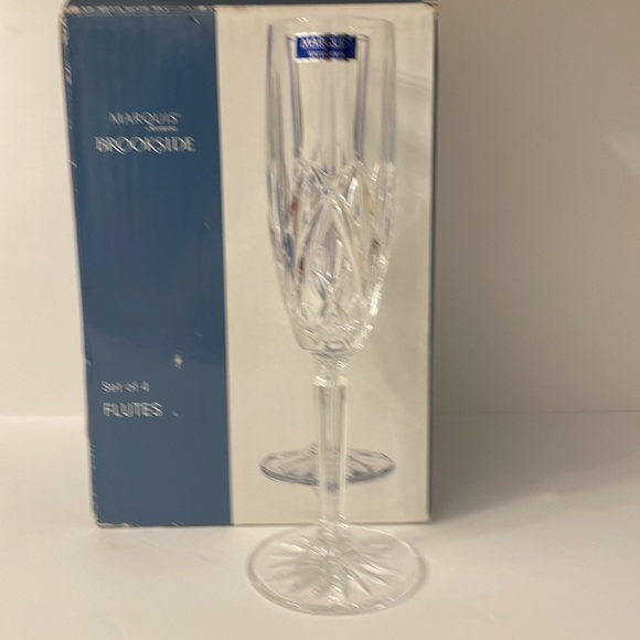 Marquis By Waterford Brookside Set of 4 Lead Crystal Flutes New In Box - Picture 3 of 5